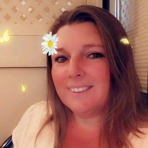 Meet your Posher, Fatima